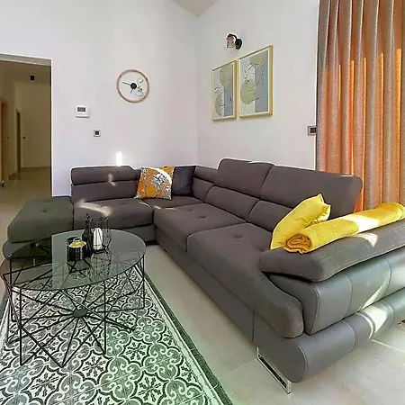 Hotel In Starigrad With Heated Pool Stari Grad (Hvar)