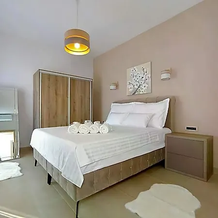 In Starigrad With Heated Pool 4*