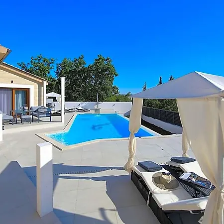 In Starigrad With Heated Pool Hotel 4*